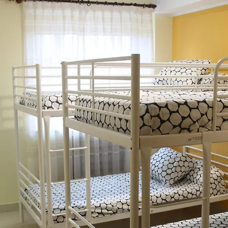 Internacional De Llanes