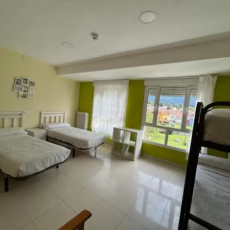Hostal Internacional De *
