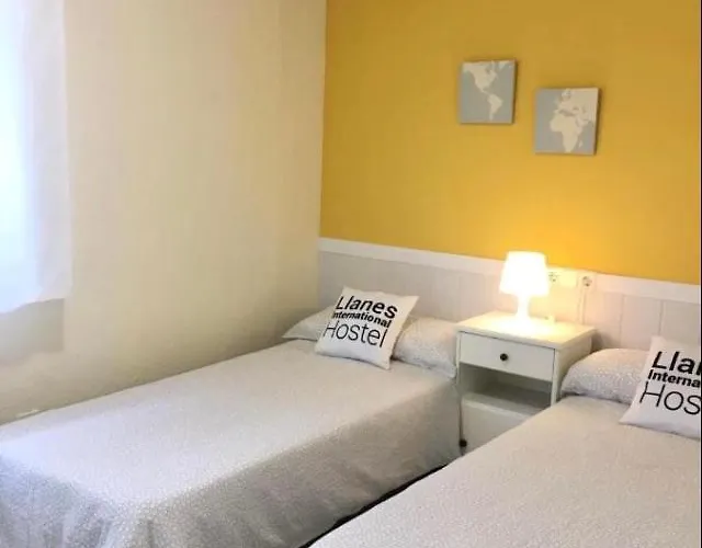 Hostel Internacional De Llanes